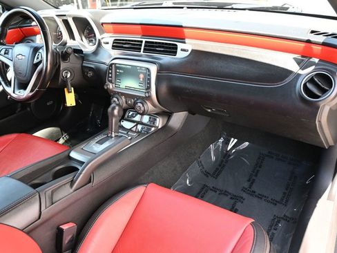 Used 2015 Chevrolet Camaro SS w/ RS Package RWD image 8