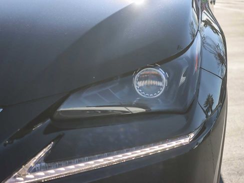 Used 2019 Lexus NX 300 AWD image 7