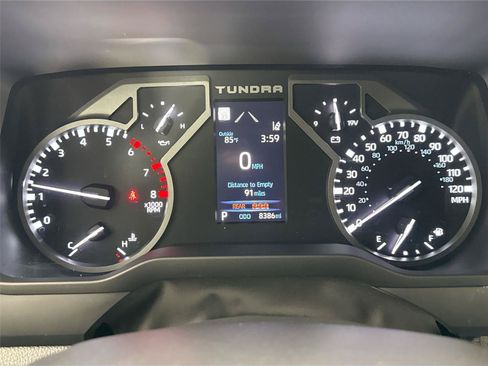 Certified 2025 Toyota Tundra SR5 w/ SR5 Premium Package AWD/4WD image 21