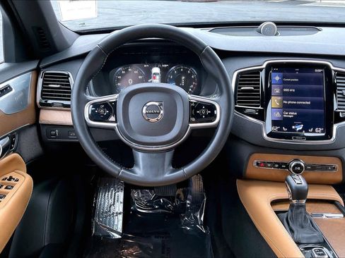 Used 2017 Volvo XC90 T6 Inscription w/ Vision Package image 8