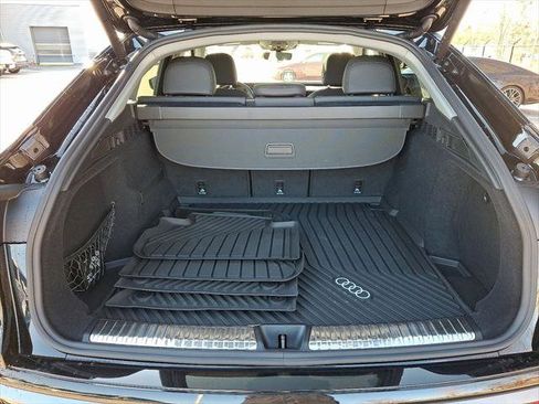 Certified 2025 Audi Q5 Premium Plus image 30