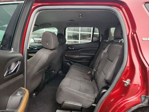Used 2017 GMC Acadia SLE AWD/4WD image 41