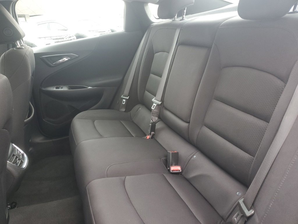 Used 2024 Chevrolet Malibu LT FWD image 38