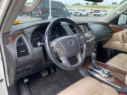 Used 2020 Nissan Armada SL w/ Premium Package AWD/4WD image 12