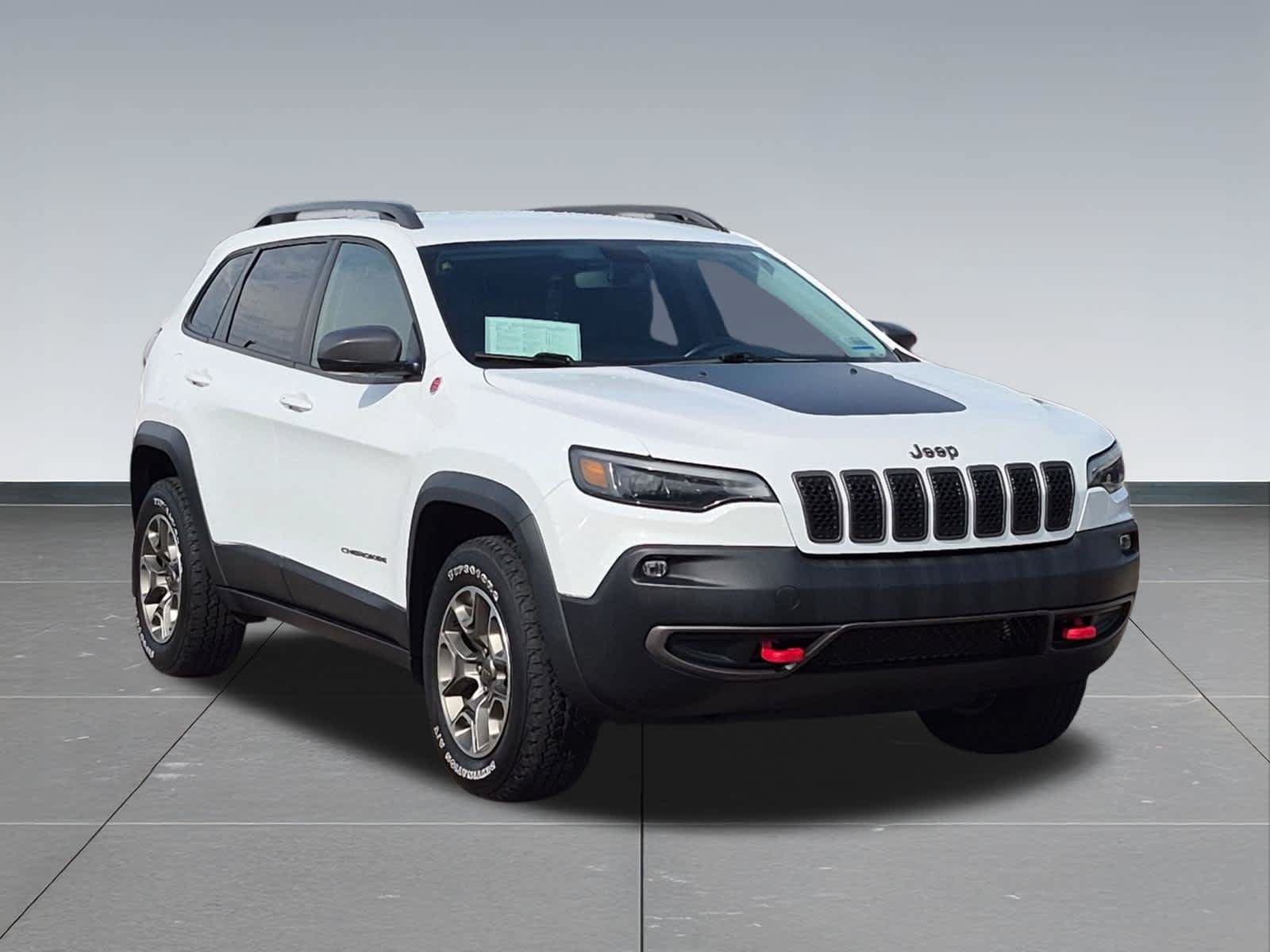 Used 2020 Jeep Cherokee Trailhawk w/ Cold Weather Group AWD/4WD image 8