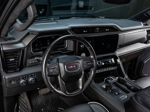 Used 2023 GMC Sierra 1500 AT4X w/ AT4X AEV Edition AWD/4WD image 17