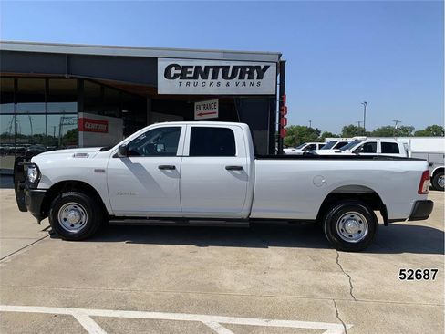 Used 2022 RAM 2500 Tradesman RWD image 4