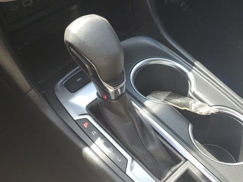 Used 2024 Chevrolet Equinox LS AWD/4WD image 26