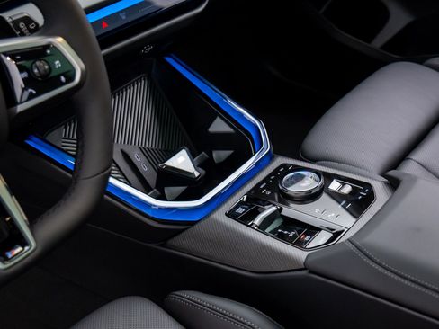 New 2026 BMW X3 xDrive30 w/ Premium Package image 12