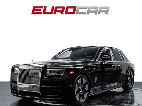 Used 2024 Rolls-Royce Phantom Sedan w/ The Phantom Package RWD image 1
