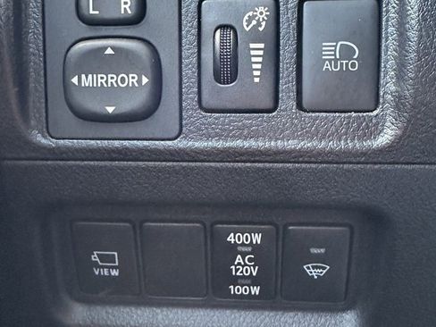 Used 2023 Toyota 4Runner Limited image 30