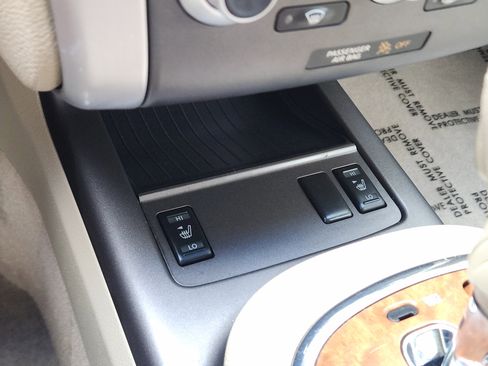 Used 2012 Nissan Murano LE w/ Platinum Pkg image 26