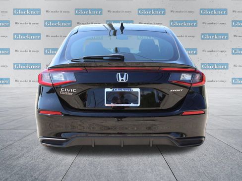 Used 2022 Honda Civic Sport image 7