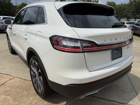 Used 2021 Lincoln Nautilus Reserve w/ Cargo Utility Package FWD image 3