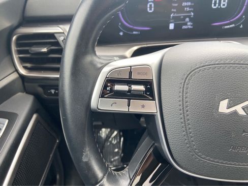 Used 2025 Kia Telluride S FWD image 27