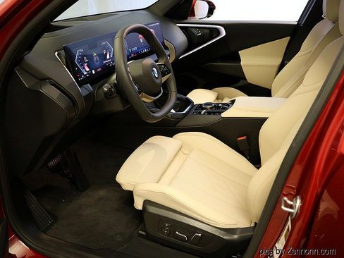 Certified 2025 BMW X3 xDrive30i image 11