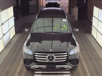 Used 2025 Mercedes-Benz GLS 450 4MATIC video 2