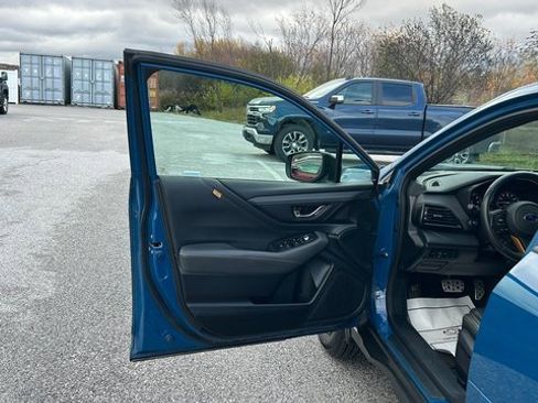 Used 2022 Subaru Outback Wilderness image 12