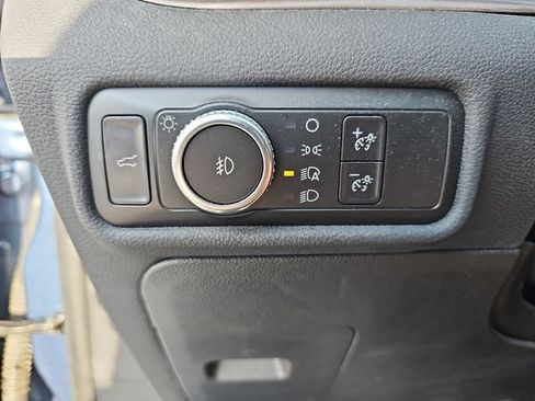 Certified 2020 Ford Explorer Limited RWD image 31
