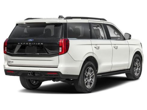 New 2026 Ford Expedition Active AWD/4WD image 2