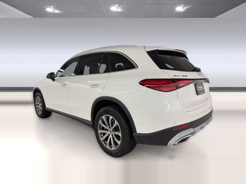 Certified 2026 Mercedes-Benz GLC 300 GLC 300 image 2