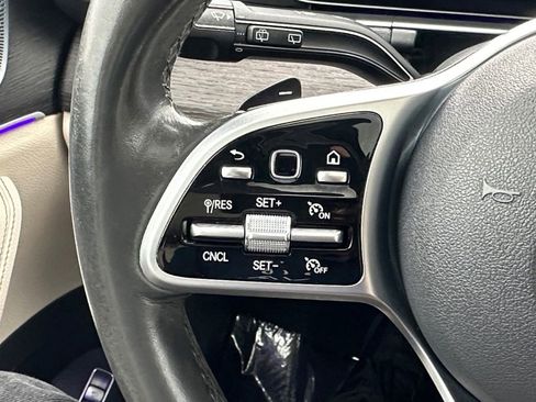 Used 2020 Mercedes-Benz GLE 350 w/ Premium Package image 21