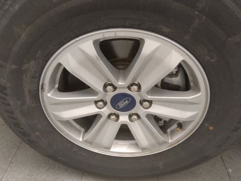 Used 2019 Ford F150 XL w/ Equipment Group 101A Mid RWD image 31