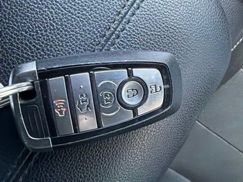 Used 2020 Ford Mustang GT Premium RWD image 39