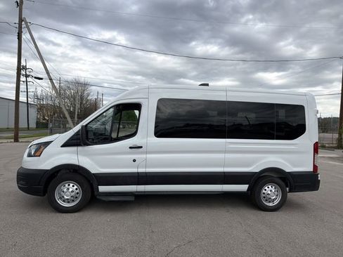 New 2026 Ford Transit 350 148 Medium Roof Wagon AWD image 8