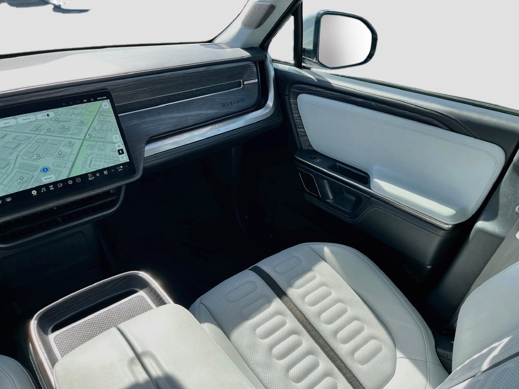 Used 2023 Rivian R1S Adventure Quad AWD/4WD image 23