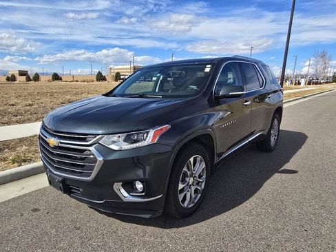 Used 2019 Chevrolet Traverse Premier w/ Driver Confidence II Package image 1