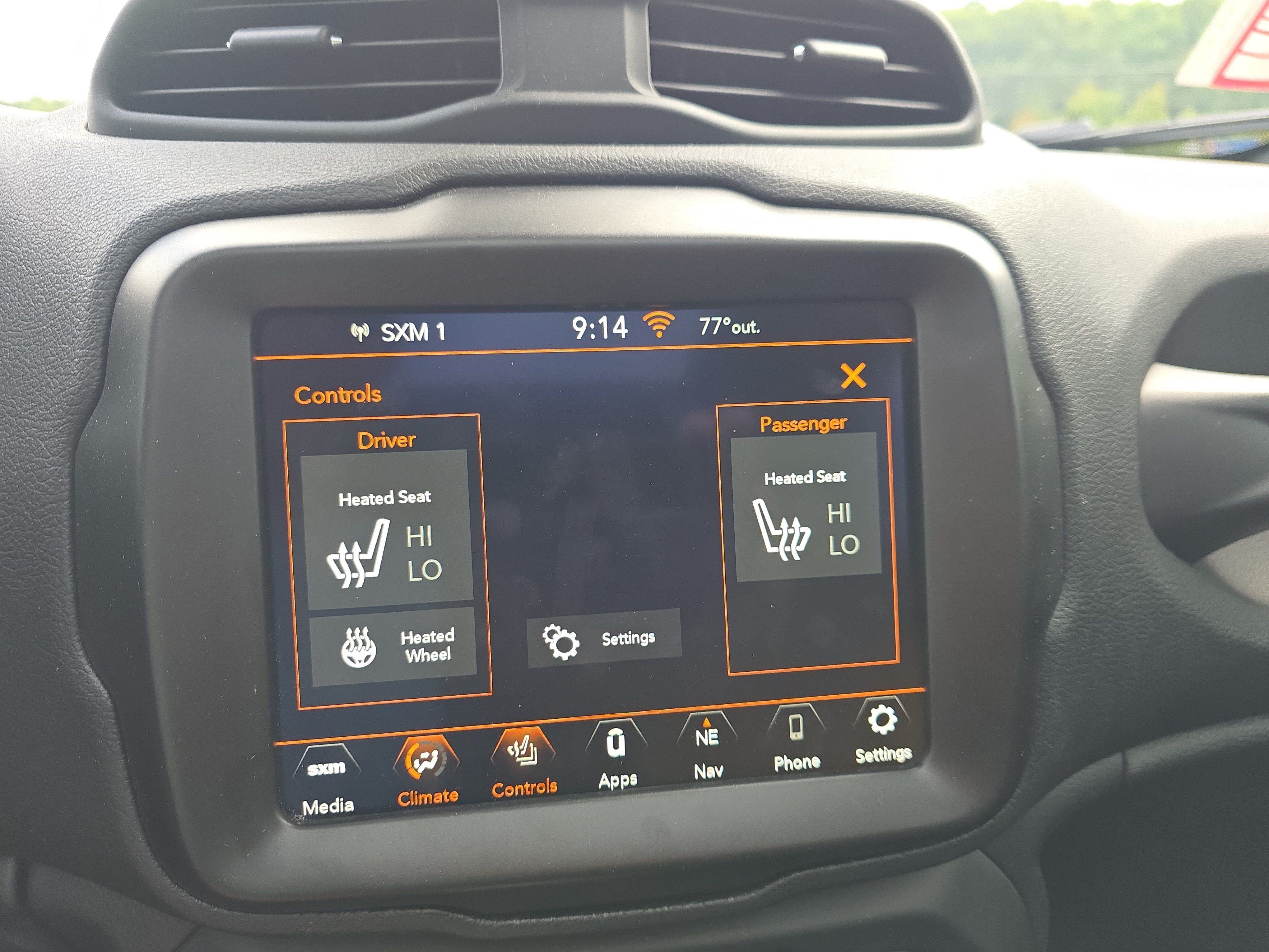 Used 2023 Jeep Renegade Trailhawk w/ Sun/Sound Group AWD/4WD image 39