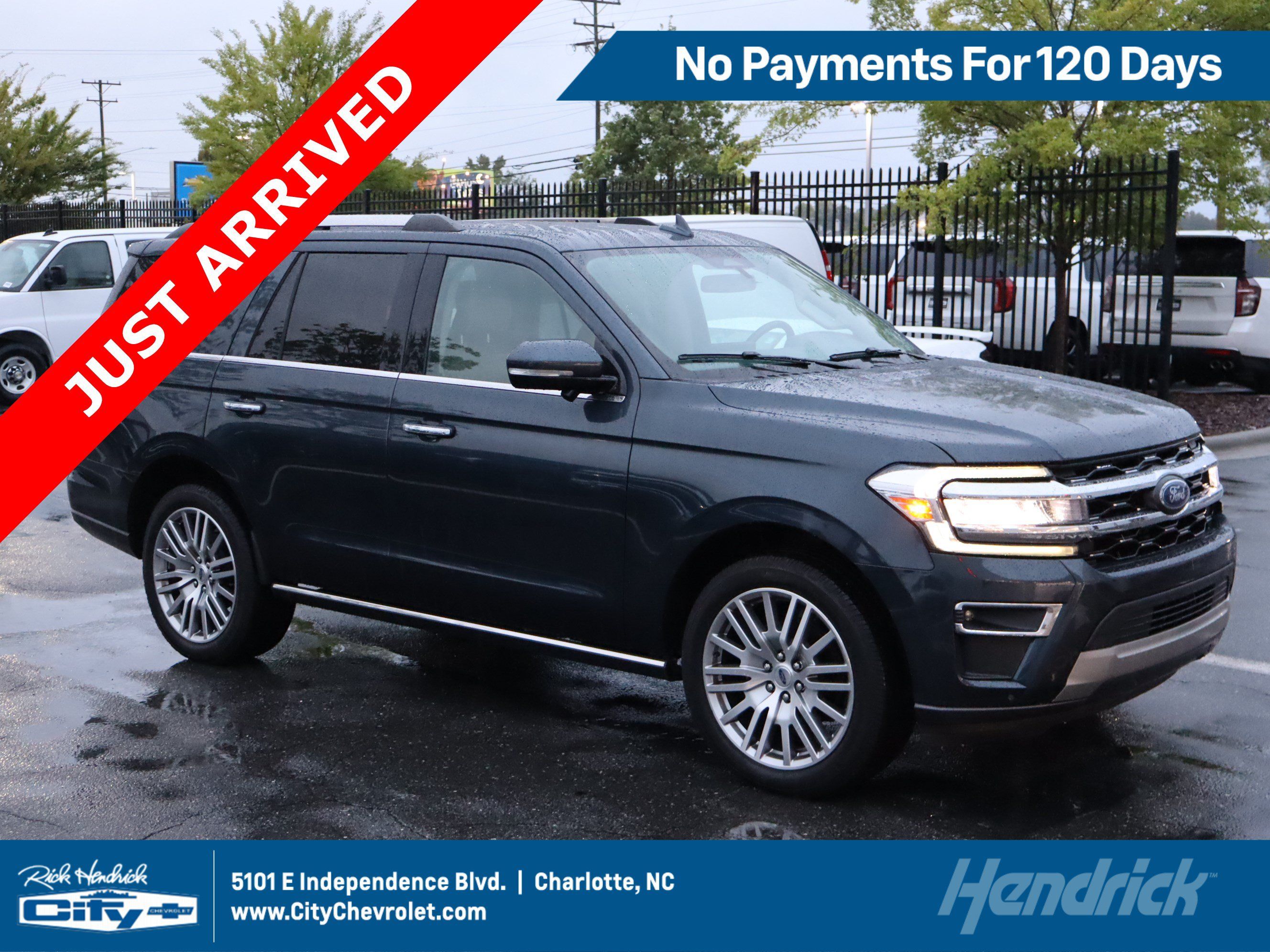 Used 2022 Ford Expedition Limited RWD image 1