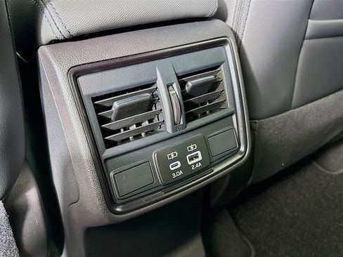 New 2026 Subaru Forester Limited image 32