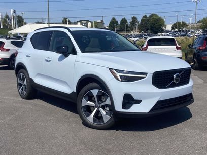 New 2026 Volvo XC40 B5 Plus w/ Protection Package Premier
