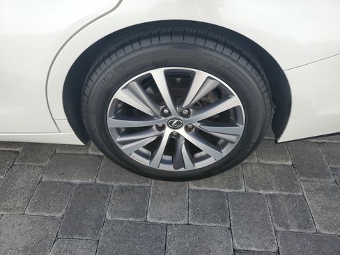 Used 2021 Lexus ES 350 w/ Premium Package FWD image 8