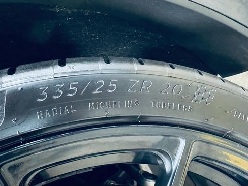 Used 2019 Chevrolet Corvette Grand Sport image 12