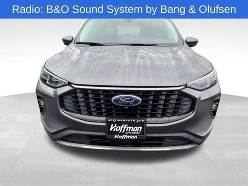 Used 2024 Ford Escape SE w/ PHEV Premium Package FWD image 9