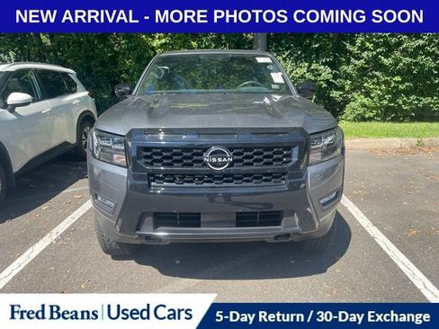 Used 2026 Nissan Frontier SV w/ All-Weather Content Package AWD/4WD image 2