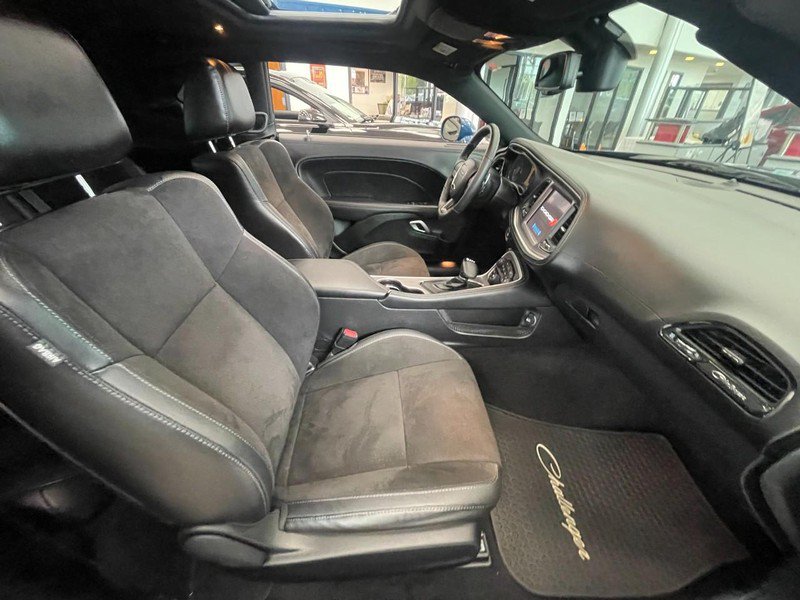 Used 2022 Dodge Challenger R/T w/ Plus Package RWD image 11