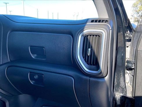 Used 2020 Chevrolet Silverado 2500 LTZ w/ LTZ Plus Package image 23