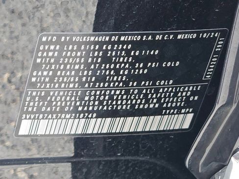 Used 2024 Volkswagen Tiguan Wolfsburg Edition image 36