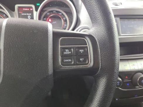 Used 2020 Dodge Journey SE FWD image 23