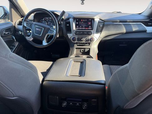 Used 2015 GMC Yukon XL SLE w/ Convenience Package image 10