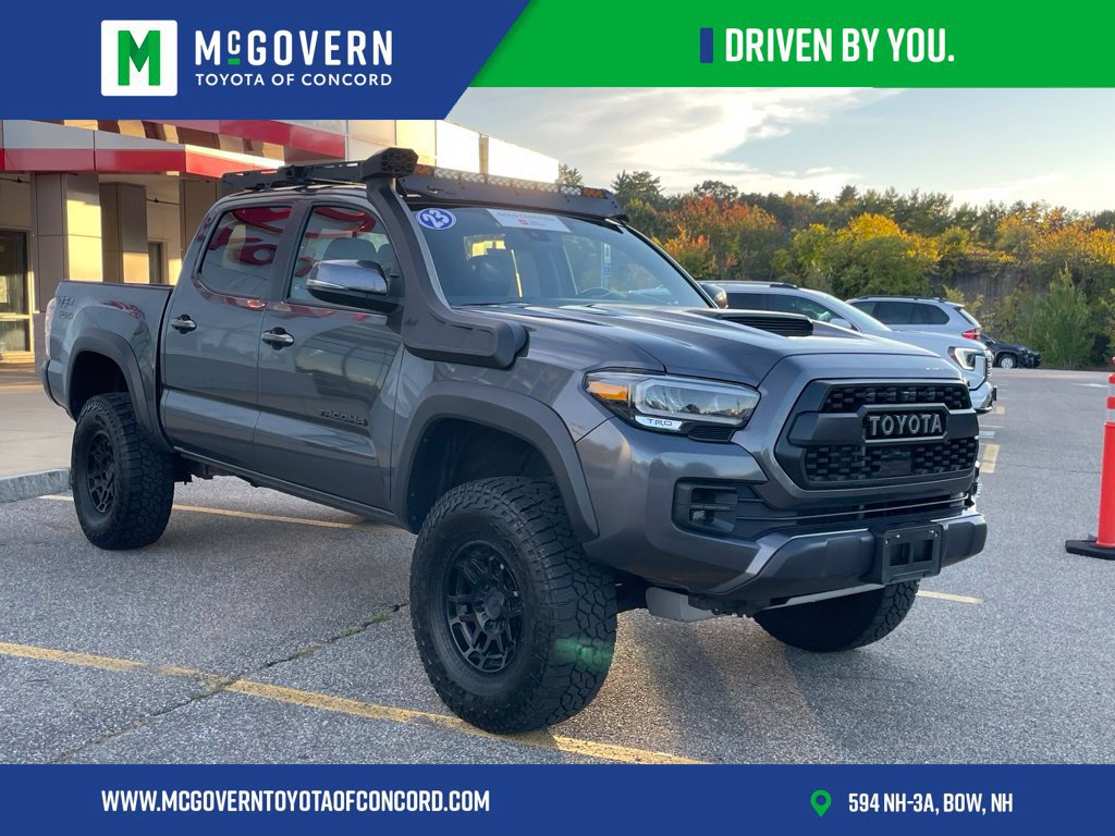 Used 2023 Toyota Tacoma TRD Pro AWD/4WD image 7
