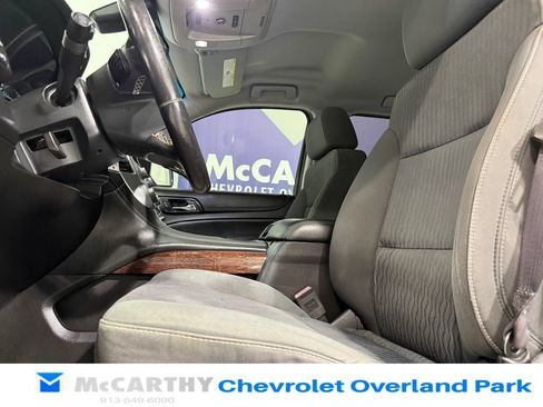 Used 2017 GMC Yukon XL SLE w/ SLE Value Package RWD image 22