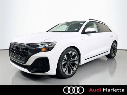 New 2025 Audi Q8 Premium Plus