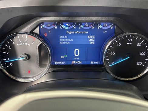 Used 2023 Ford Expedition Max XLT image 23