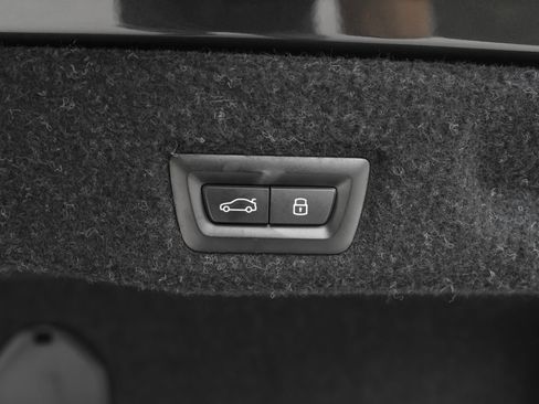 Used 2024 BMW 530i w/ M Sport Package image 42