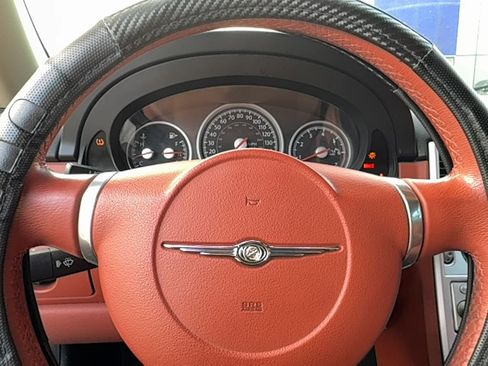 Used 2005 Chrysler Crossfire Limited RWD image 16